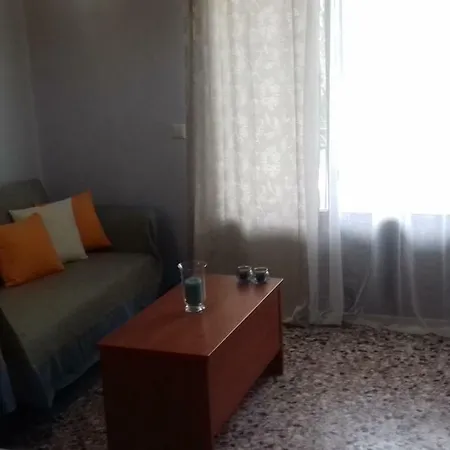Lazaris Beach House Hébergement de vacances