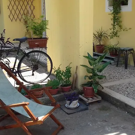 Lazaris Beach House Holiday home Almiros Beach