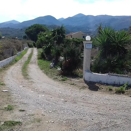 Lazaris Beach House Holiday home Almiros Beach