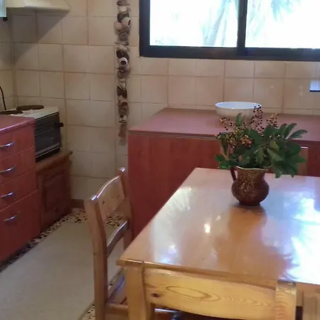 Lazaris Beach House Almiros Beach