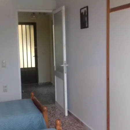 Lazaris Beach House Holiday home Almiros Beach