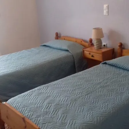 Holiday home Lazaris Beach House *