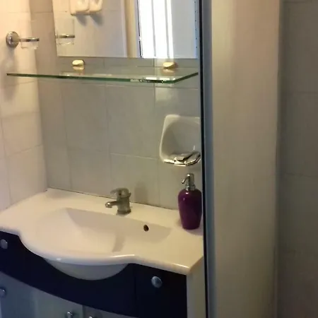 Lazaris Beach House Semesterbostad Almiros Beach