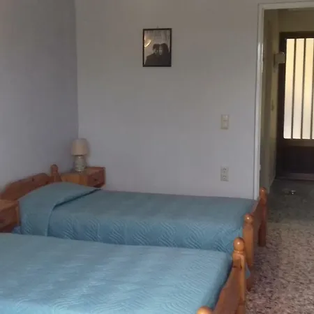 Lazaris Beach House Semesterbostad